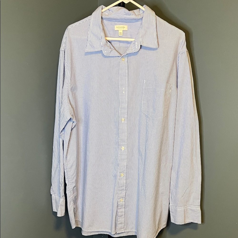 Sonoma Men's Light Blue Striped Button Down Shirt